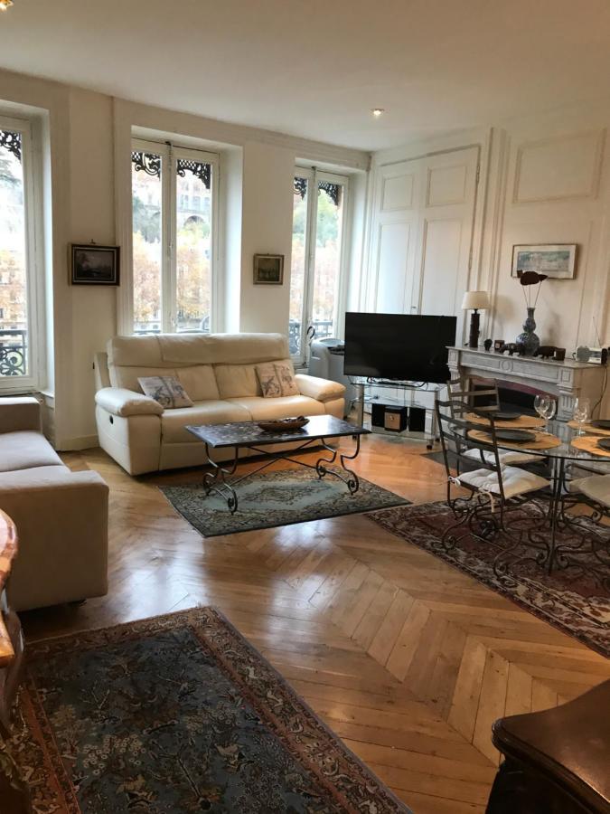 Ferienwohnung Vue Sur L'Eau Lyon Exterior foto
