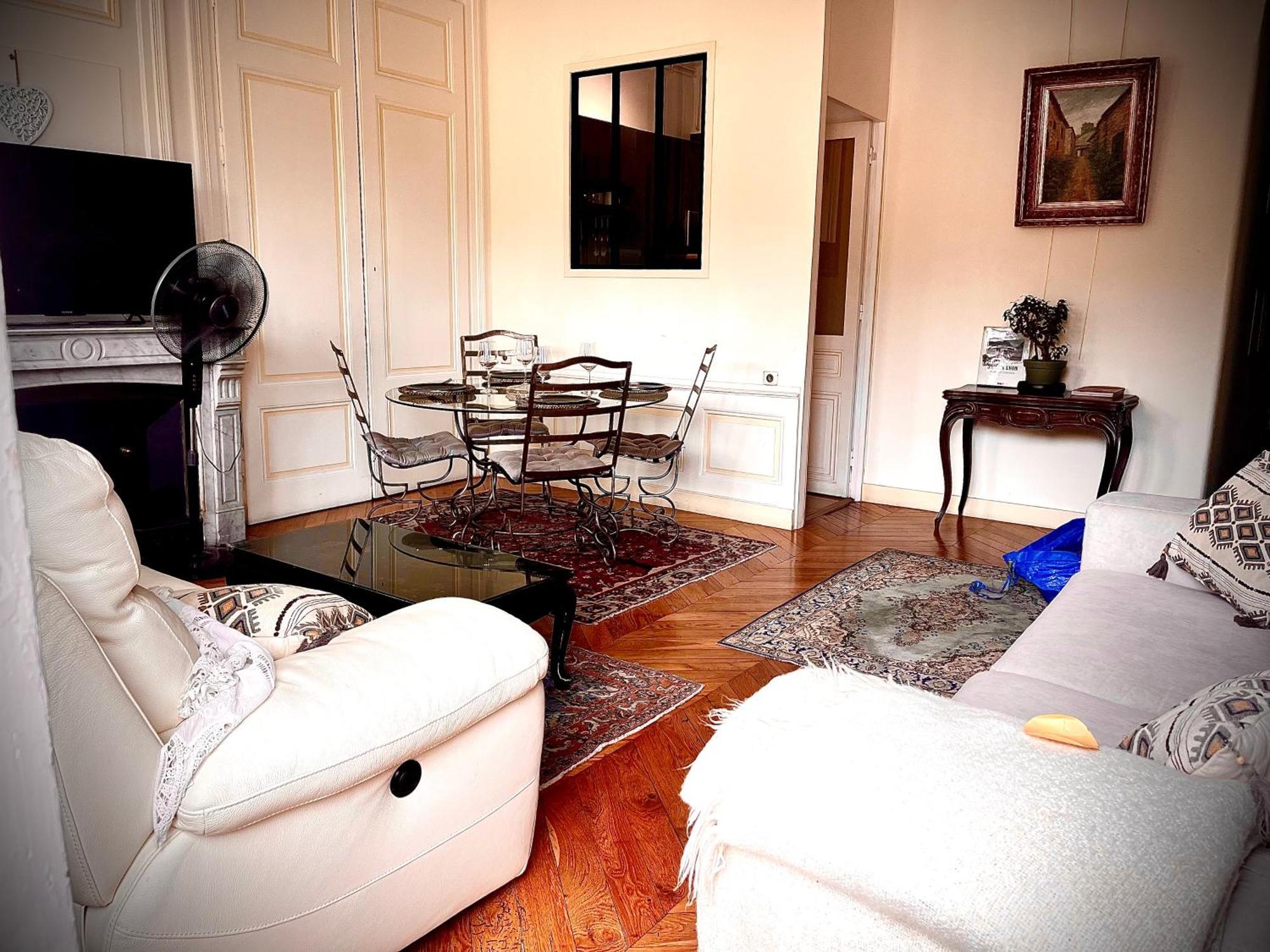 Ferienwohnung Vue Sur L'Eau Lyon Exterior foto